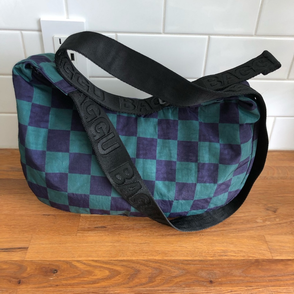 Baggu medium crescent bag